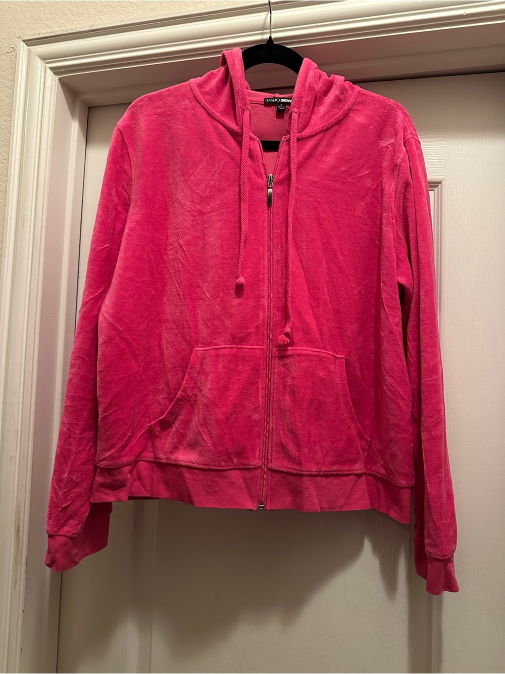 Fashion Nova Hot Pink Velour 2piece Suit